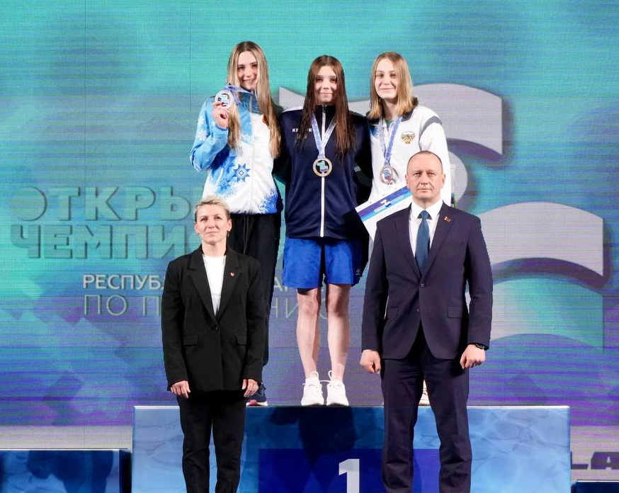 У спортсменки-учащейся СДЮШОР "Нафтан" бронза на открытом чемпионате Республики Беларусь по плаванию