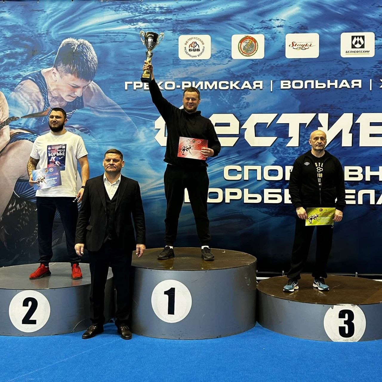 Команда СДЮШОР ППО ОАО «МТЗ» заняла первое общекомандное место по греко-римской борьбе среди юношей 2011–2012 годов рождения.